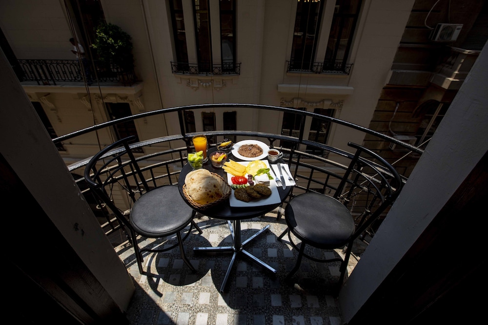 Valencia Hotel