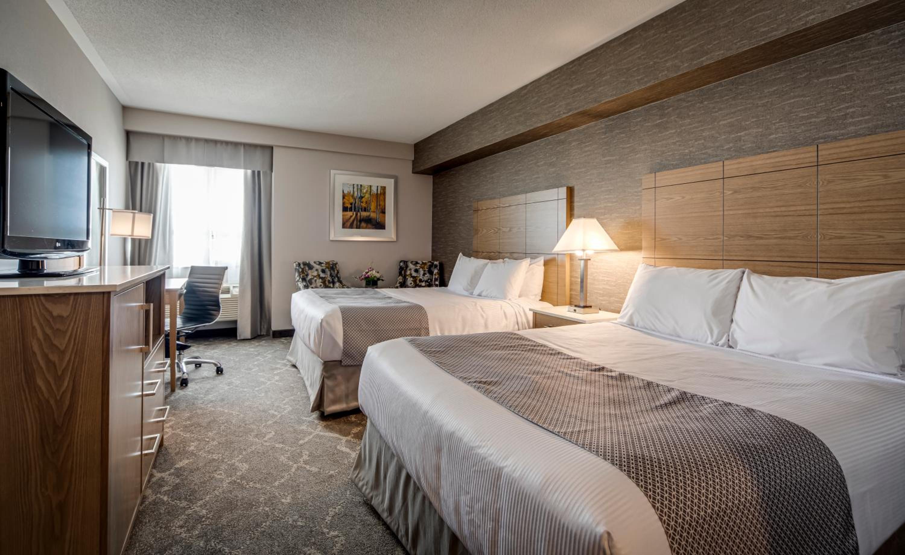 Monte Carlo Inn Vaughan Suites