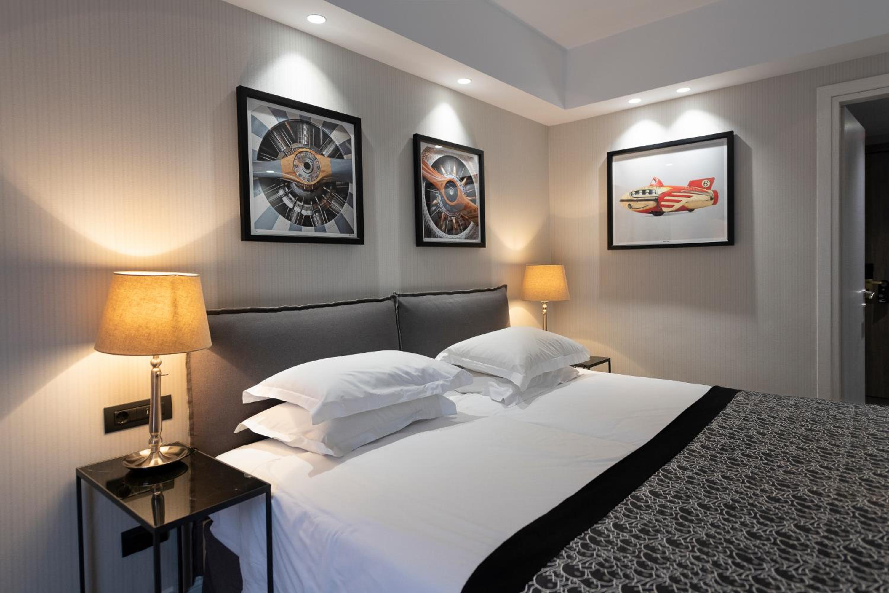 Double or Twin Superior City View Room