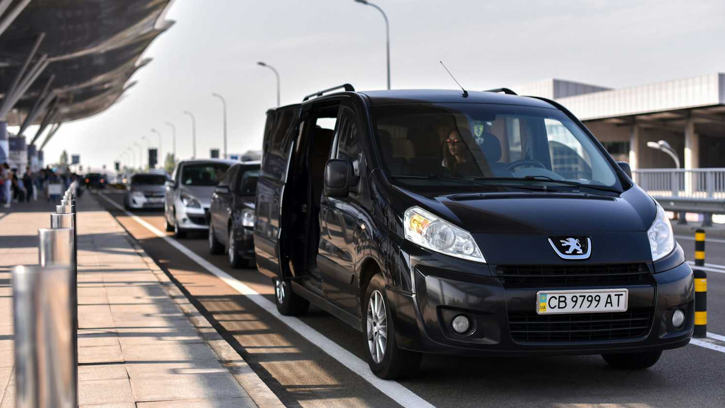 Istanbul: Private Transfer To/From Atatürk Airport