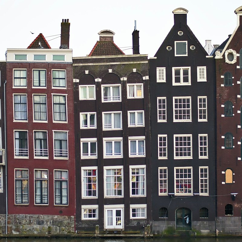 Amsterdam: Day Trip from Brussels with Cheese, Clogs & Windmills