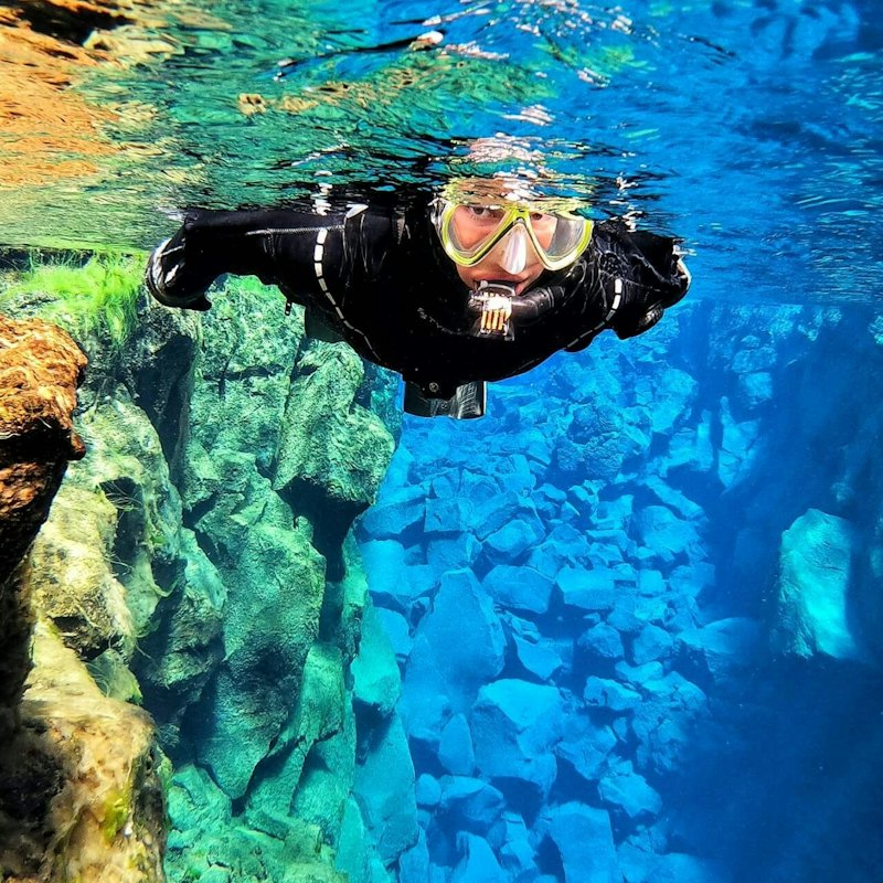 Silfra: Guided Drysuit Snorkeling