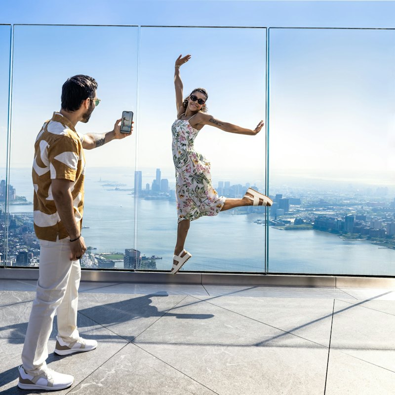 High Line, Chelsea & Hudson Yards: Guided Walking Tour + Edge NYC Entry Ticket