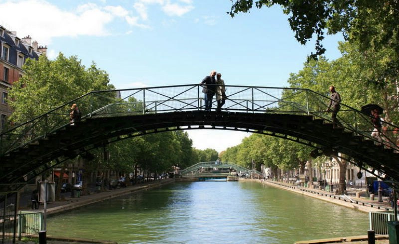 Paris: Seine River Cruise & Canal Saint-Martin