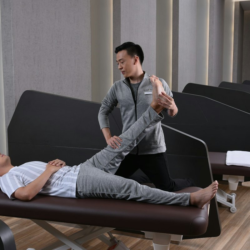 Stretch Me Clinic Bangkok: Basic Sport Stretch 1-Hr