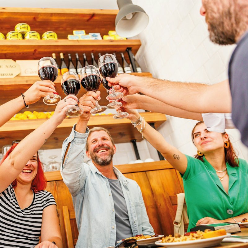 Lisbon: Small-Group Portuguese Food & Wine Tour