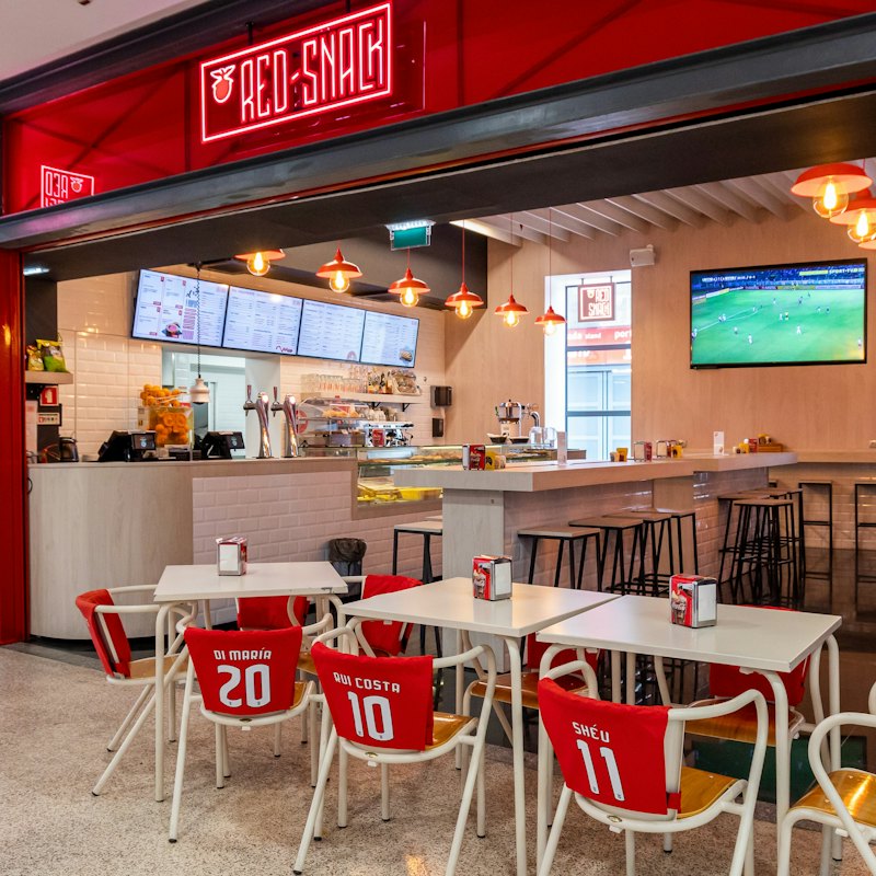 Estádio da Luz & Benfica Museum: Entry Ticket + Snack + Scarf Offer