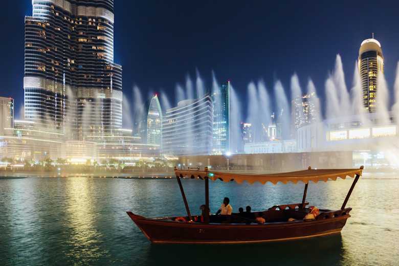 The Dubai Fountain Show & Lake Ride Ticket