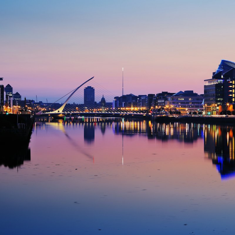 Big Bus Dublin: 1-Hr Guided Night Open-Top Bus Tour