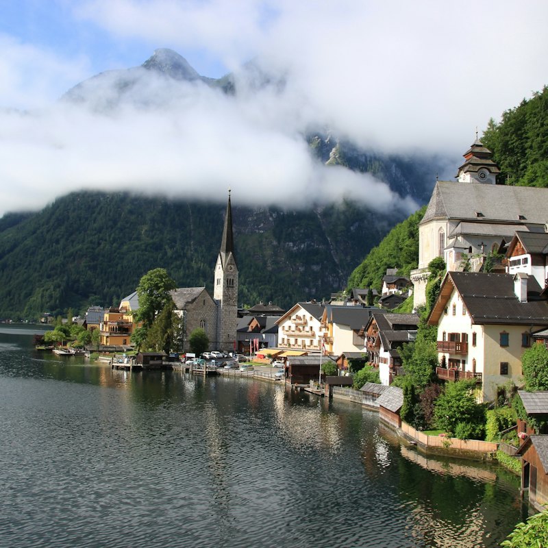 Hallstatt: Guided Day Trip from Vienna