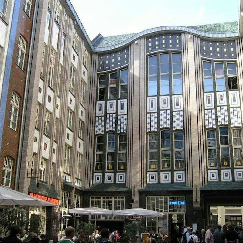 Berlin: Hidden Backyards Guided Walking Tour