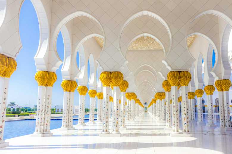 Sheikh Zayed Grand Mosque: Audio Guide App Only