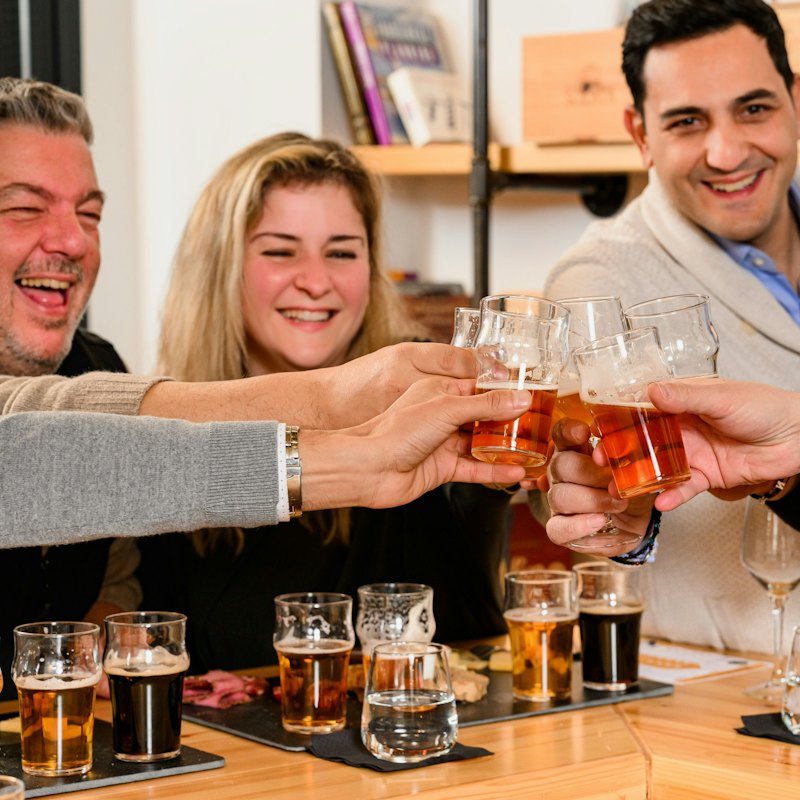 Athens: Guided Beer Tasting Tour